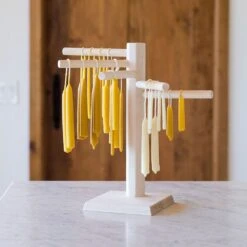 Hand-Dipped Beeswax Taper Candles Workshop